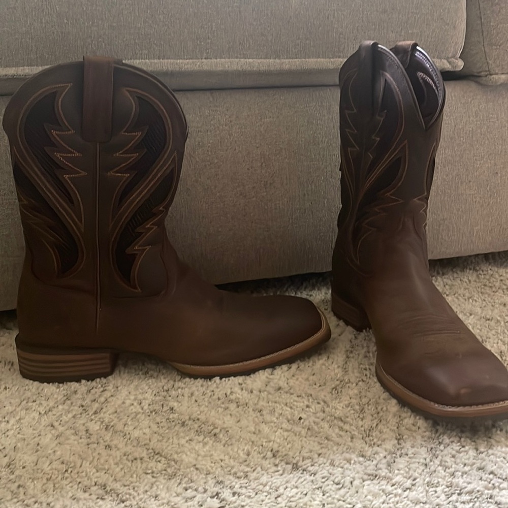Ariat Mens Hybrid VentTEK Western Boot